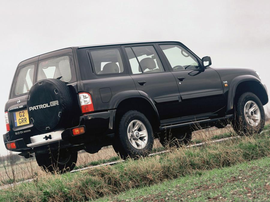  Nissan Patrol GR 5-Door 2001 года  (UK) (фото 2 из 7)
